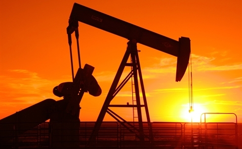 Giá dầu giảm do Iraq phản đối kế hoạch của OPEC